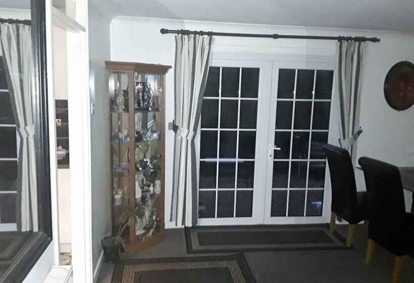 住宿加早餐  Woodmeads