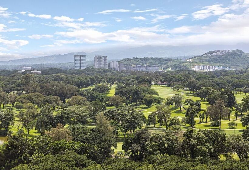 בית מלון כפרי Clark Marriott