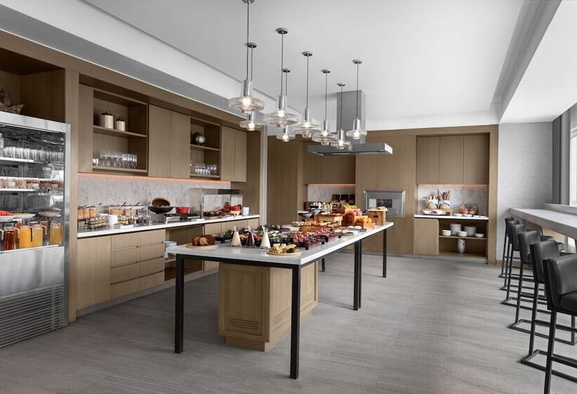 בית מלון כפרי Clark Marriott