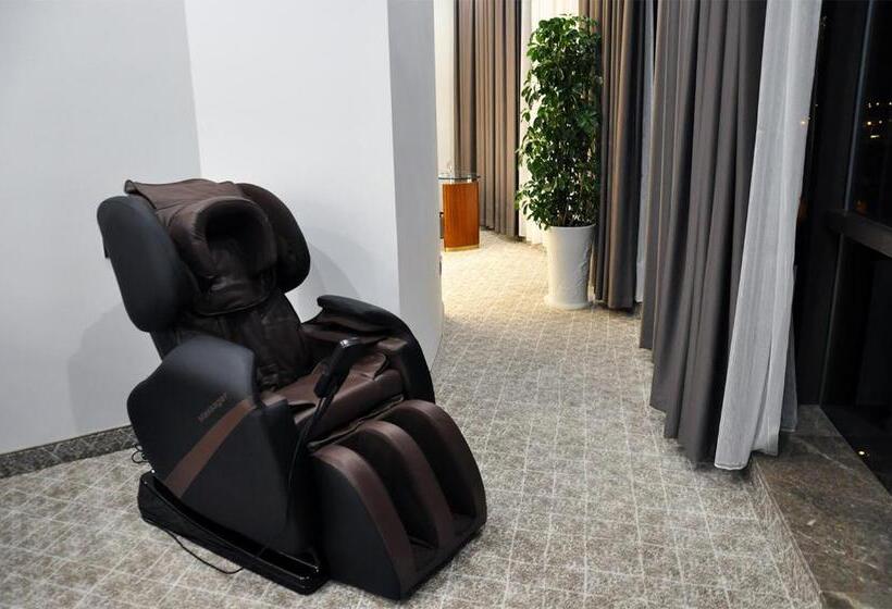 בית מלון כפרי Parliament Palace