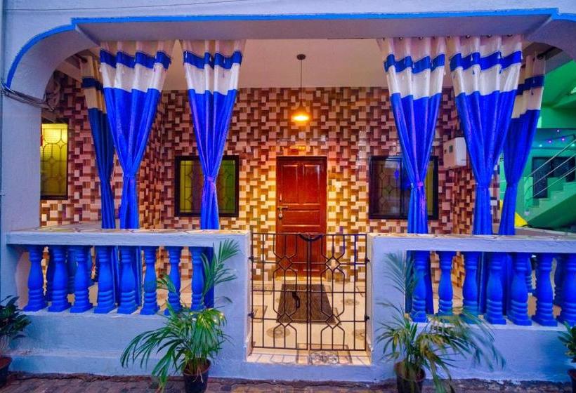 פנסיון Yashdeep House