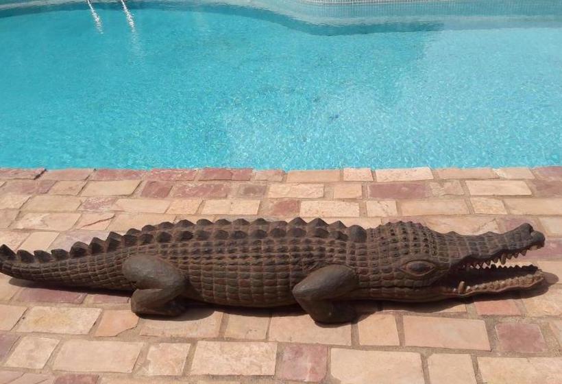 تختخواب و صبحانه Residence La Casa Blanca