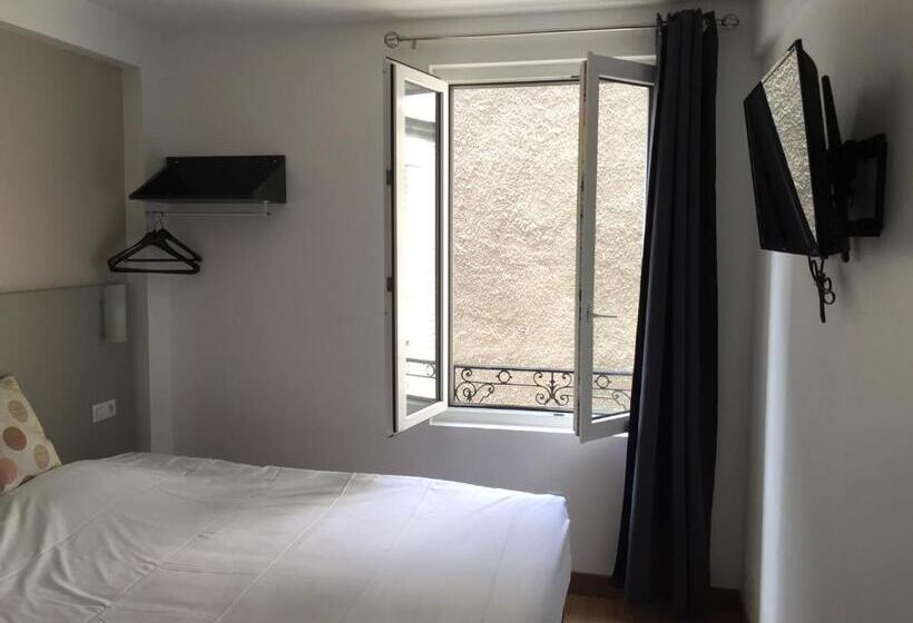 בית מלון כפרי Des Arcades