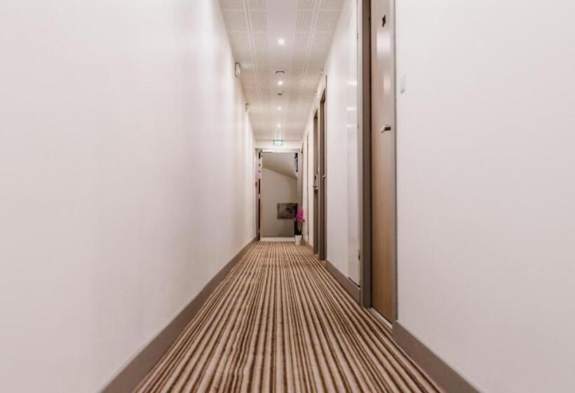 בית מלון כפרי Des Arcades