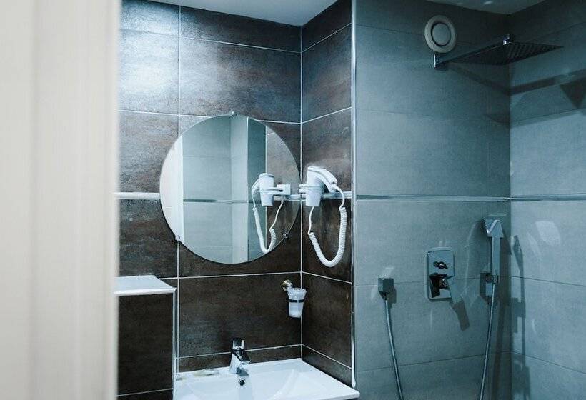 בית מלון כפרי Des Arcades