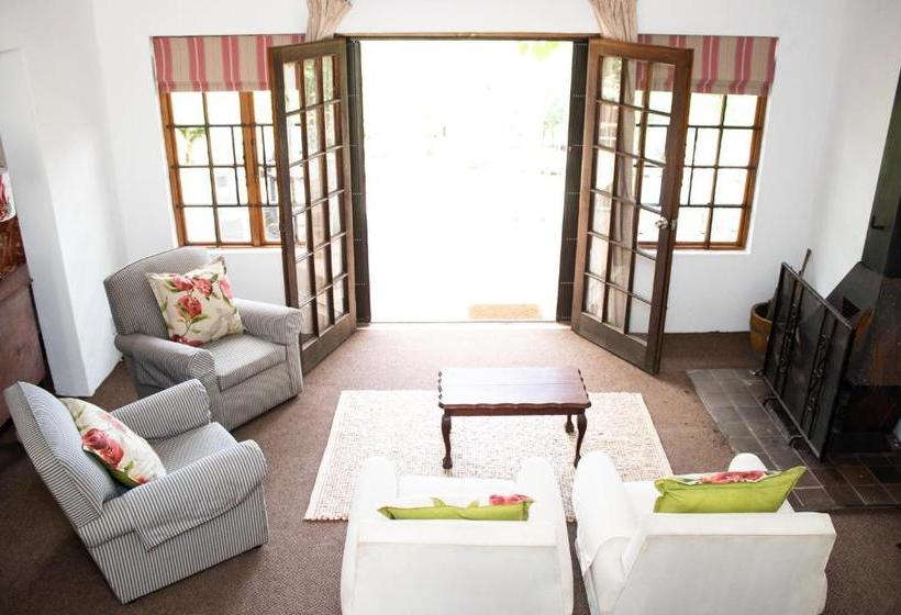 膳宿费 Cairn Grace