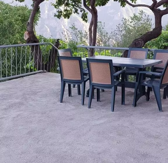 ペンション Igor Bed And Breakfast