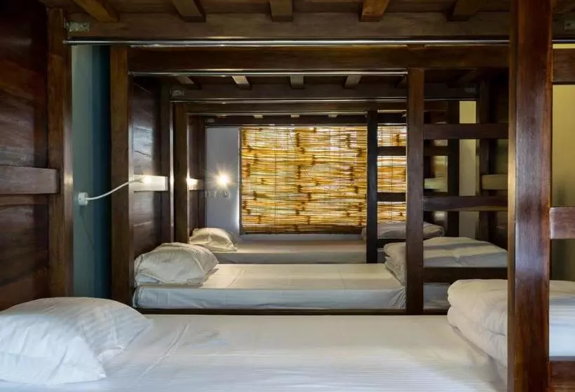 Micasa Hostels