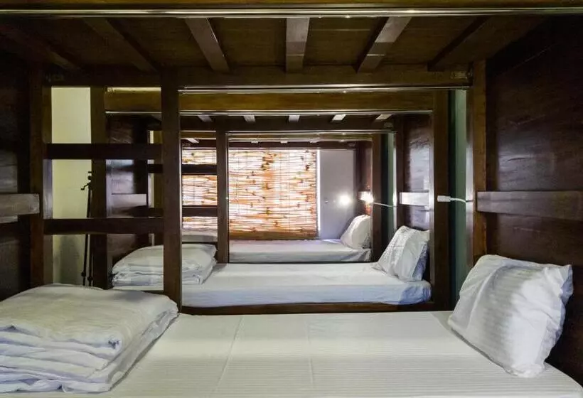 Micasa Hostels