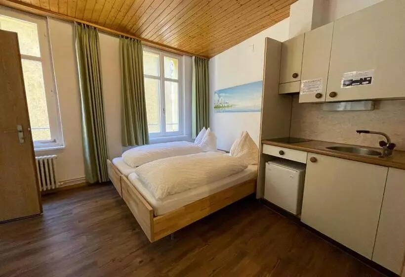 ペンション Downtown Apartment 9