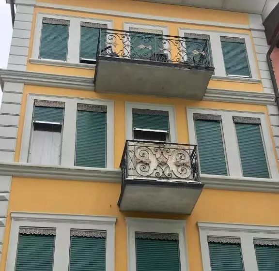 ペンション Downtown Apartment 9