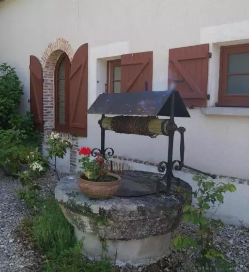 Aamiaismajoitus (B&B) Le Lac Aux Fées