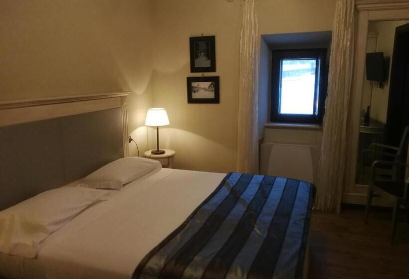 مبيت وإفطار Locanda Tre Frati