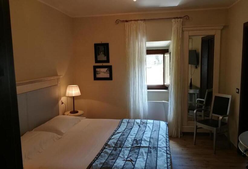 مبيت وإفطار Locanda Tre Frati