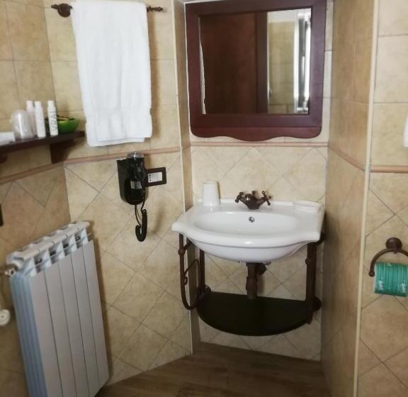 مبيت وإفطار Locanda Tre Frati