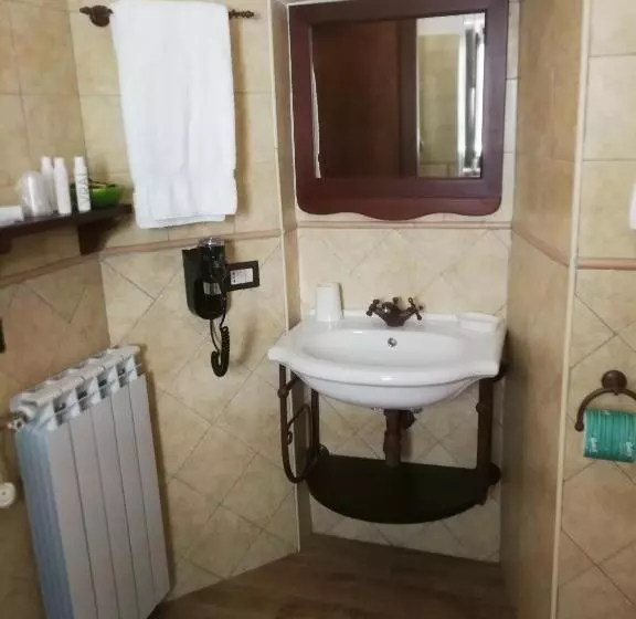 ベッドアンドブレックファースト Locanda Tre Frati