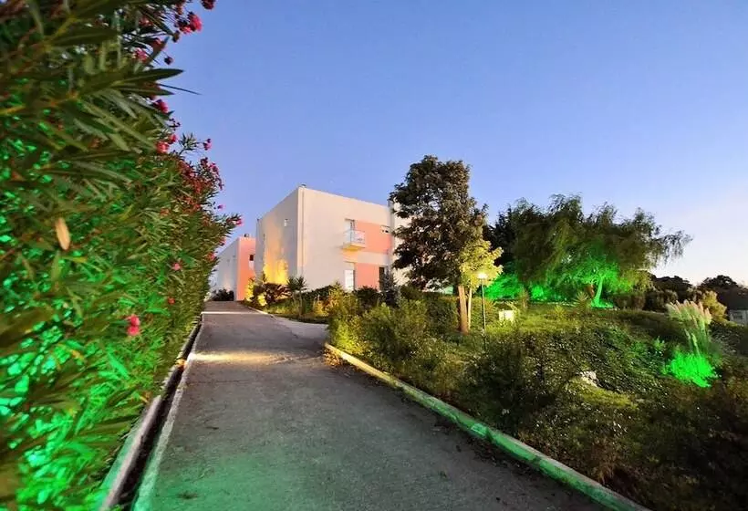 Hotelli Hilltop Oasis Lisboa Oeiras