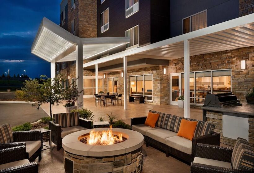 ホテル Towneplace Suites By Marriott Milwaukee Grafton