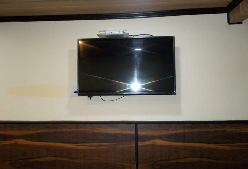 پانسیون Ratnam Guest House