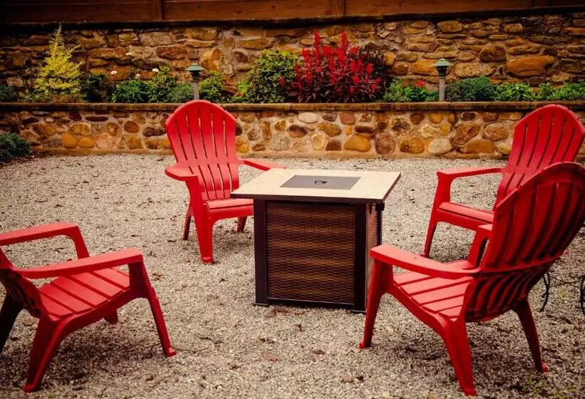 Aamiaismajoitus (B&B) Black Lantern Inn