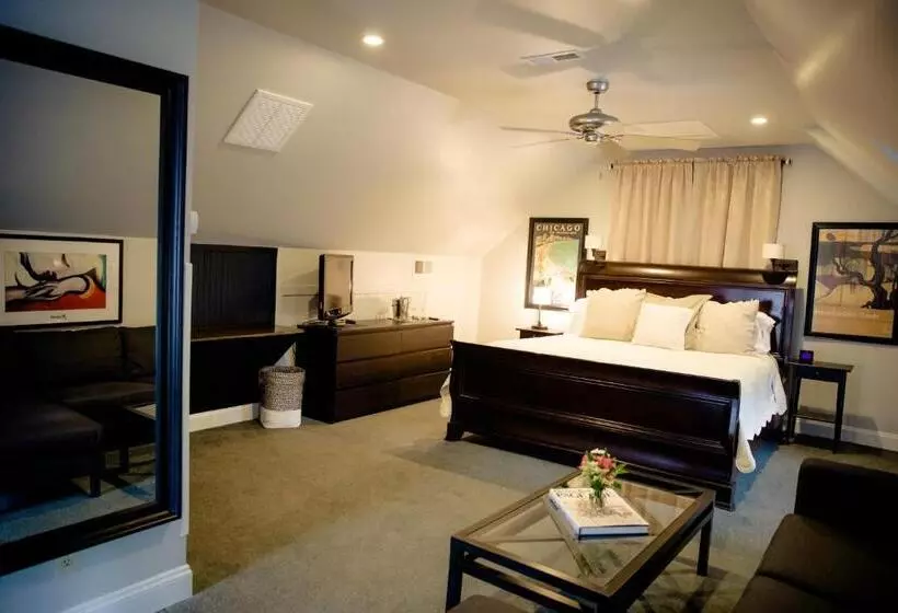 Aamiaismajoitus (B&B) Black Lantern Inn