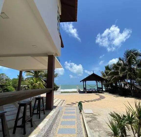 Aamiaismajoitus (B&B) Che Beach House