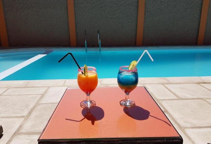 هتل Select Hôtel