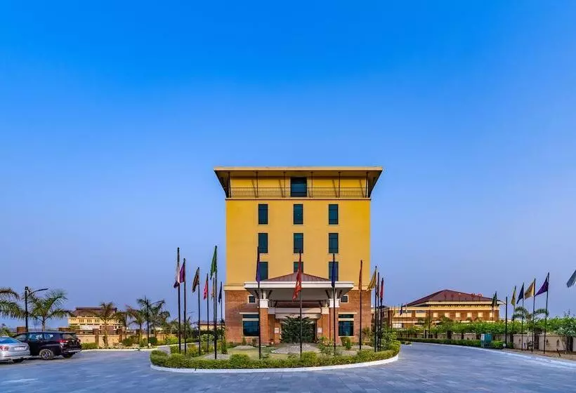 هتل Soaltee Westend Premier