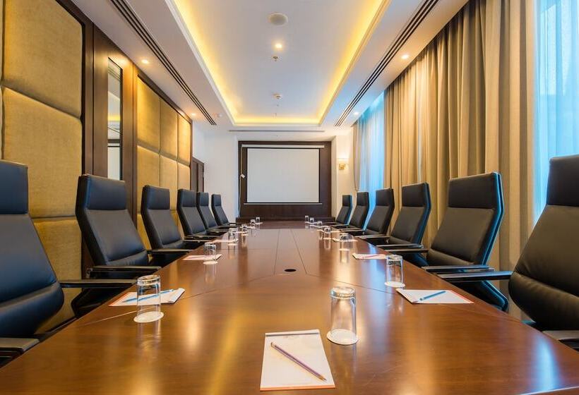 هتل Soaltee Westend Premier