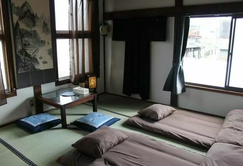Majatalo Samurai Guest House