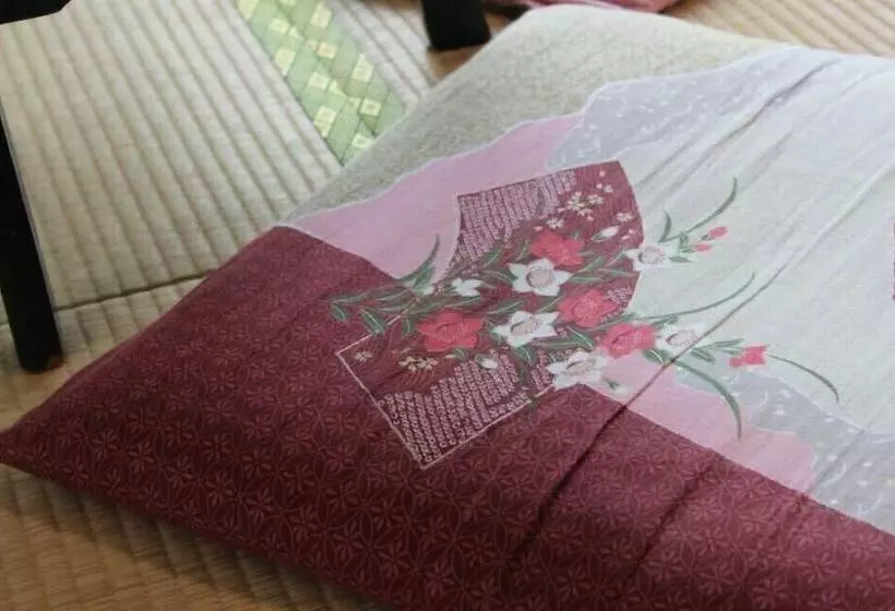 Majatalo Samurai Guest House