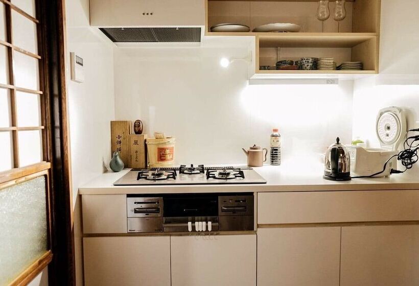 פנסיון Samurai Guest House