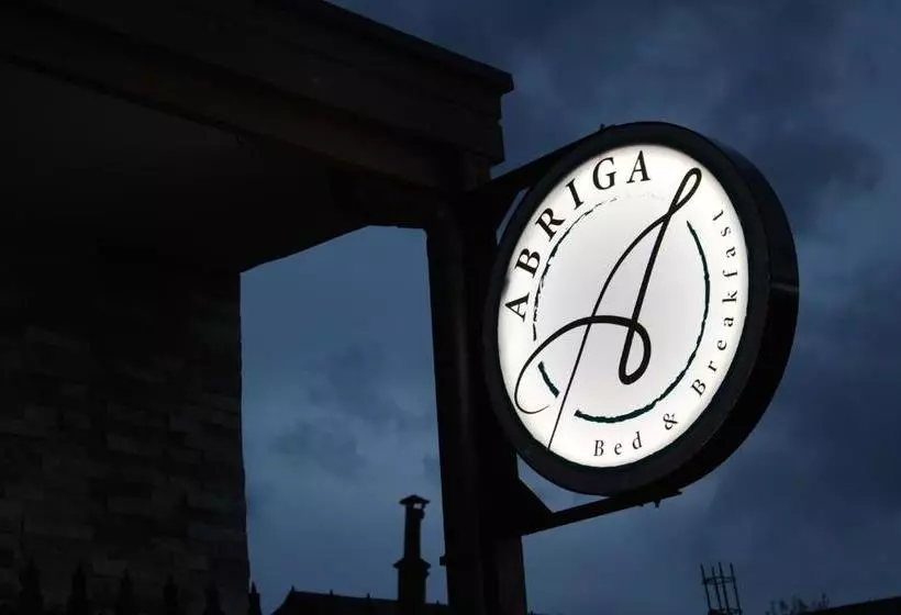 Abriga Bed And Breakfast
