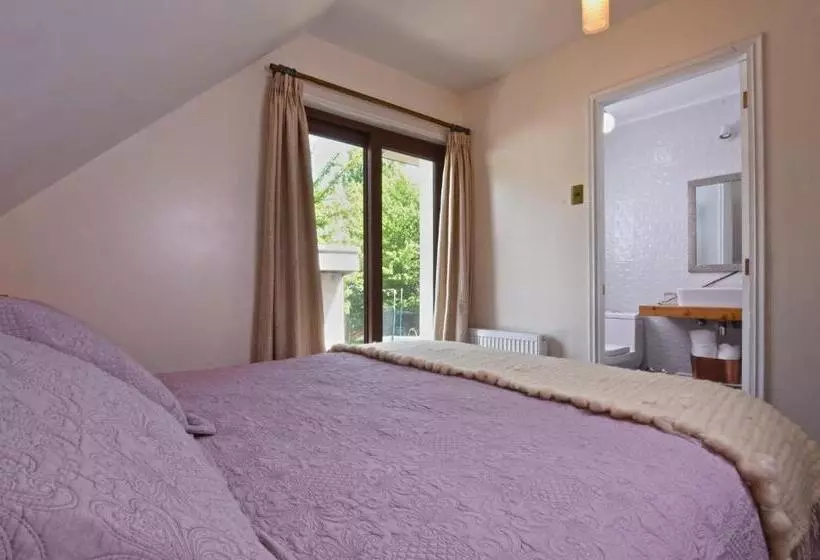 Abriga Bed And Breakfast