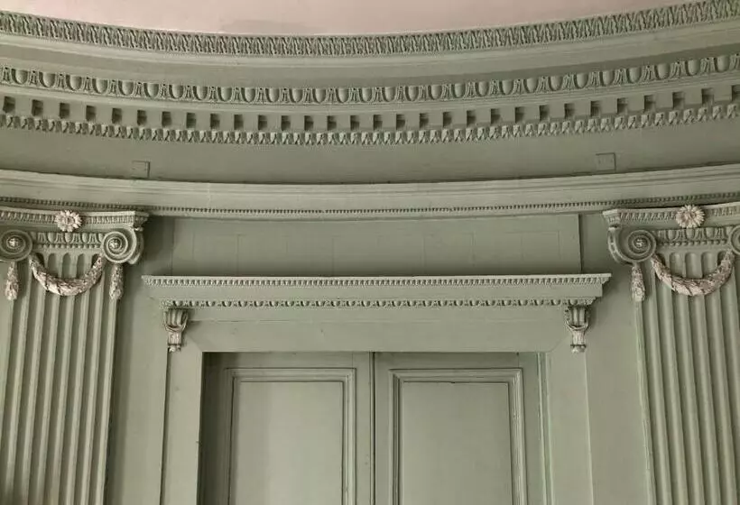 ベッドアンドブレックファースト Castel Saintleonard