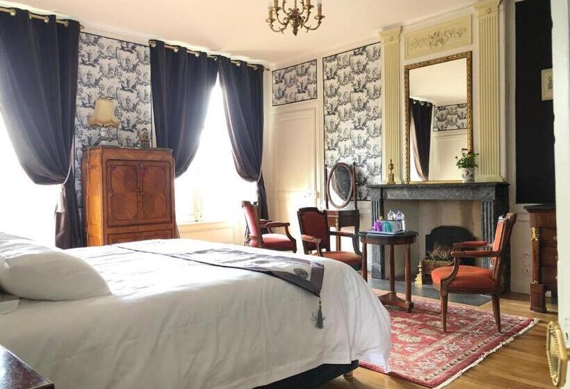 مبيت وإفطار Castel Saintleonard