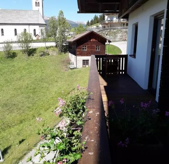 ベッドアンドブレックファースト Bella Vista Lodge