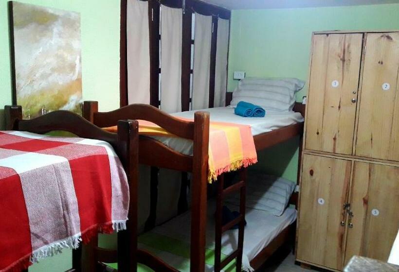 Hostel Da 13 E Suítes