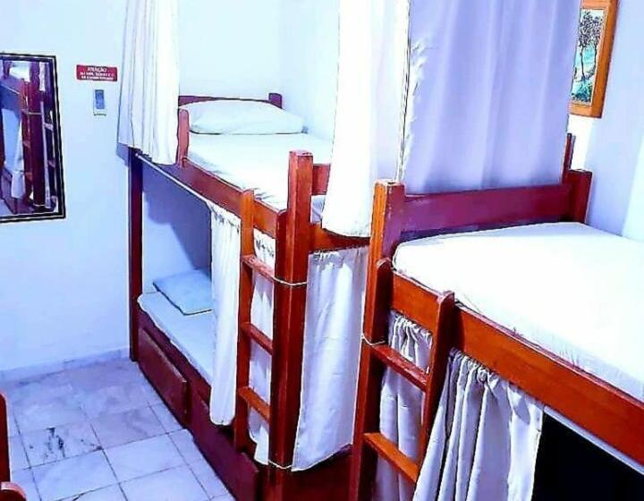 Hostel Da 13 E Suítes