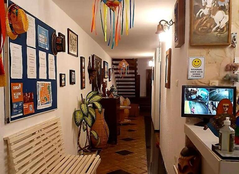 Hostel Da 13 E Suítes