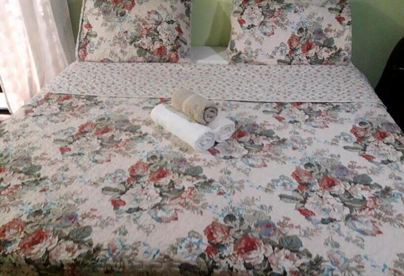 Hostel Da 13 E Suítes