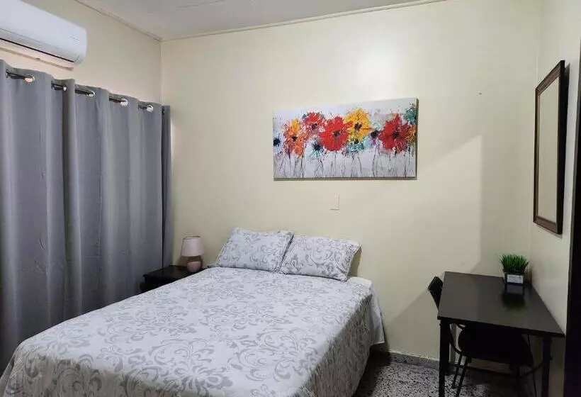 Retkeilymaja Casa Altamira