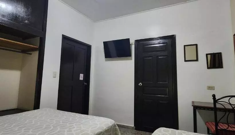 Retkeilymaja Casa Altamira