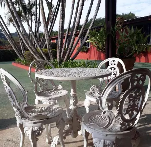 Retkeilymaja Pousada Sta Helena