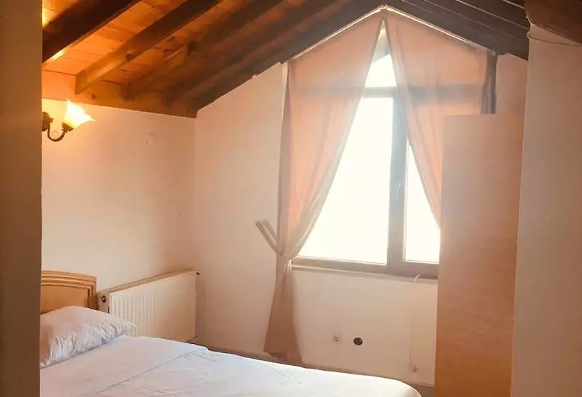 تختخواب و صبحانه Parla Beach Otel