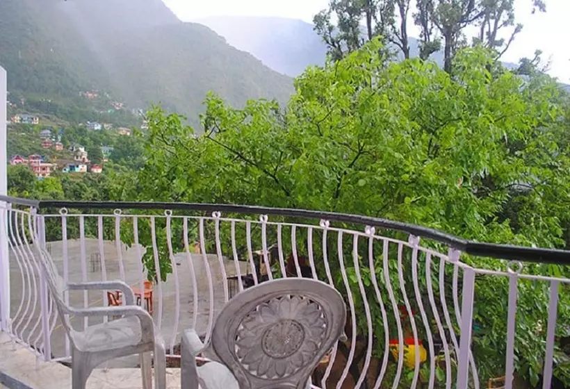 ホテル Dharamkot Inn