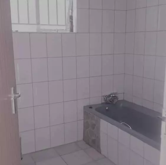 پانسیون 43 House