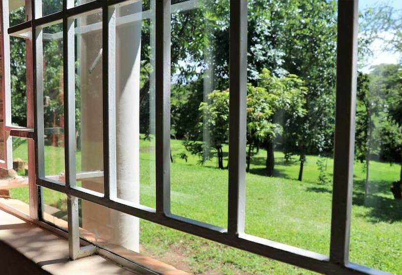 پانسیون 43 House