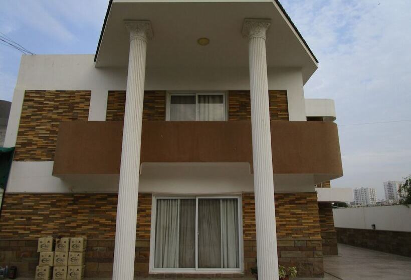 تختخواب و صبحانه Royal Fantasy