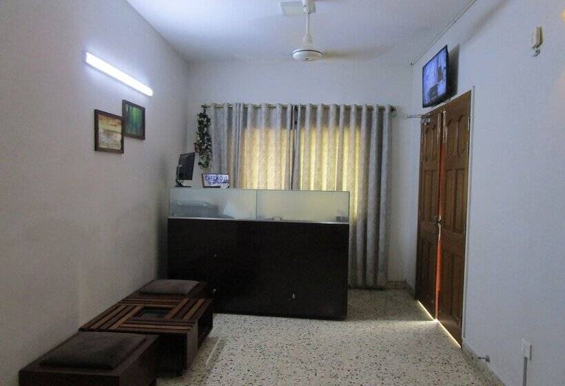 تختخواب و صبحانه Royal Fantasy